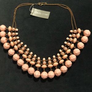 Nude colored fashion necklace